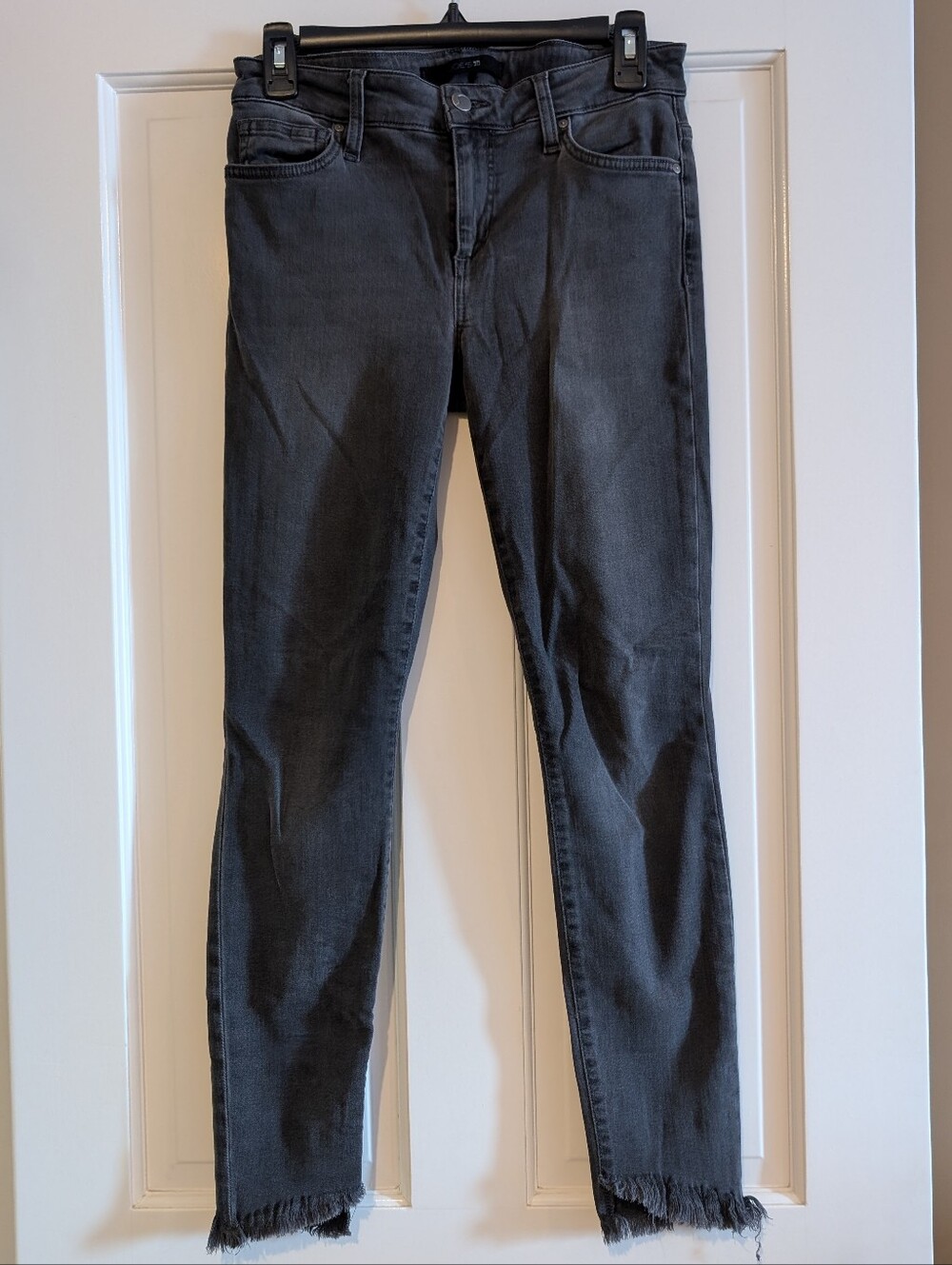 Joe's Jeans Women's Black Skinny Jeans with Frayed Hem